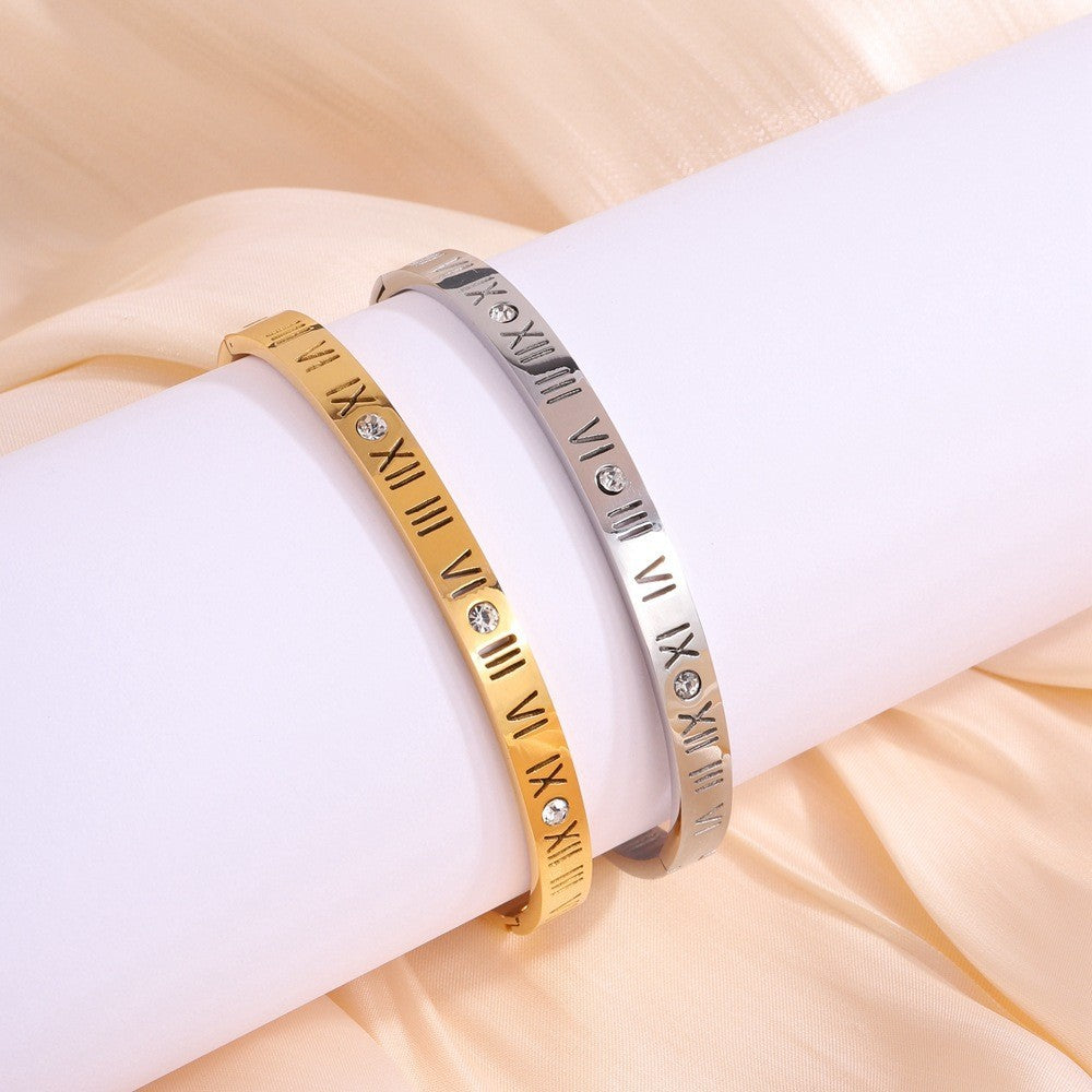 Zeitloses Armband mit römischen Ziffern