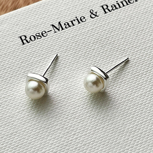 Freshwater Pearl Earrings