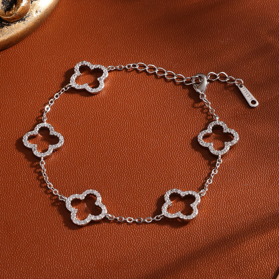 Klee Charm-Armband