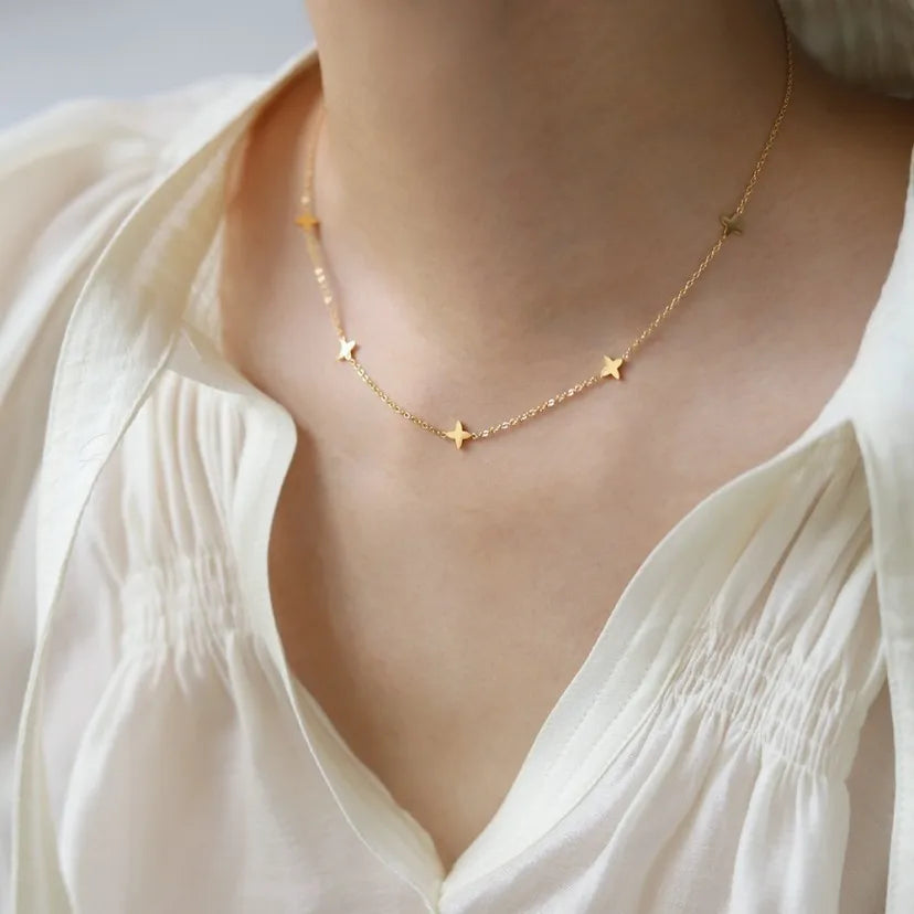 Goldene Stern Charm Halskette