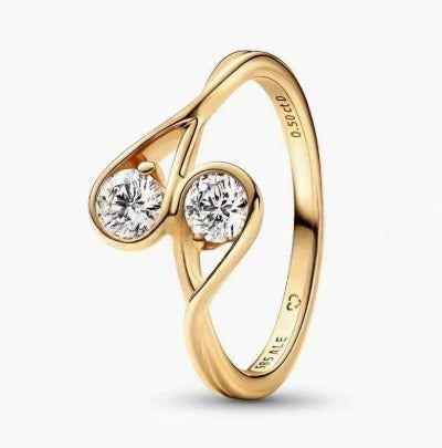 Eleganter Vintage-inspirierter Zirkonia-Ring