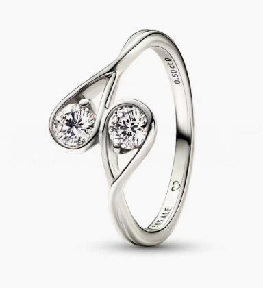 Eleganter Vintage-inspirierter Zirkonia-Ring