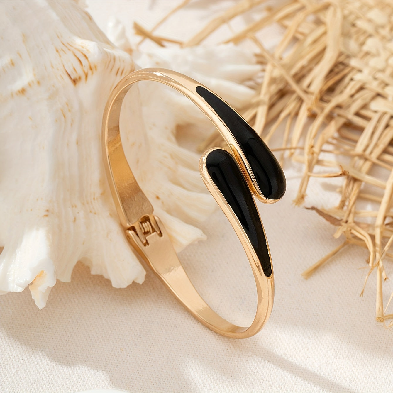 Elegantes Emaille-Glanz-Goldarmband
