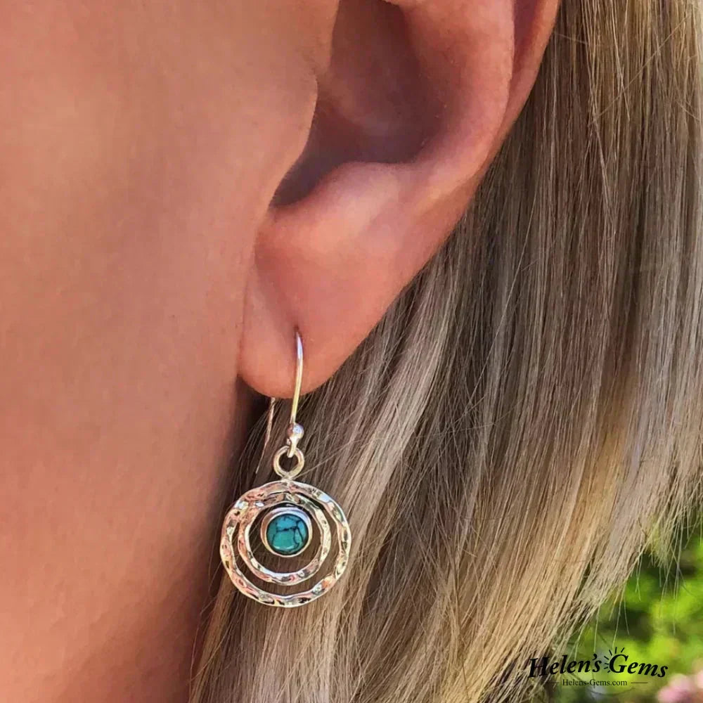 Boho Saturn Ohrringe: Türkis & Gold