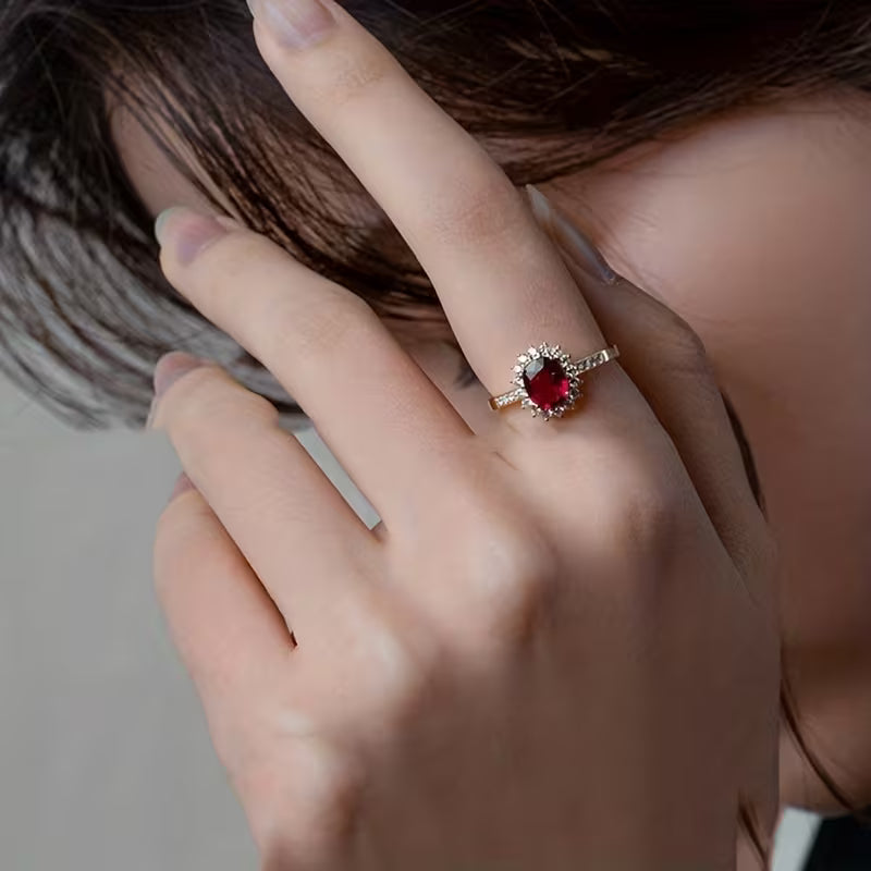 Eleganter Rotgold Statement Ring
