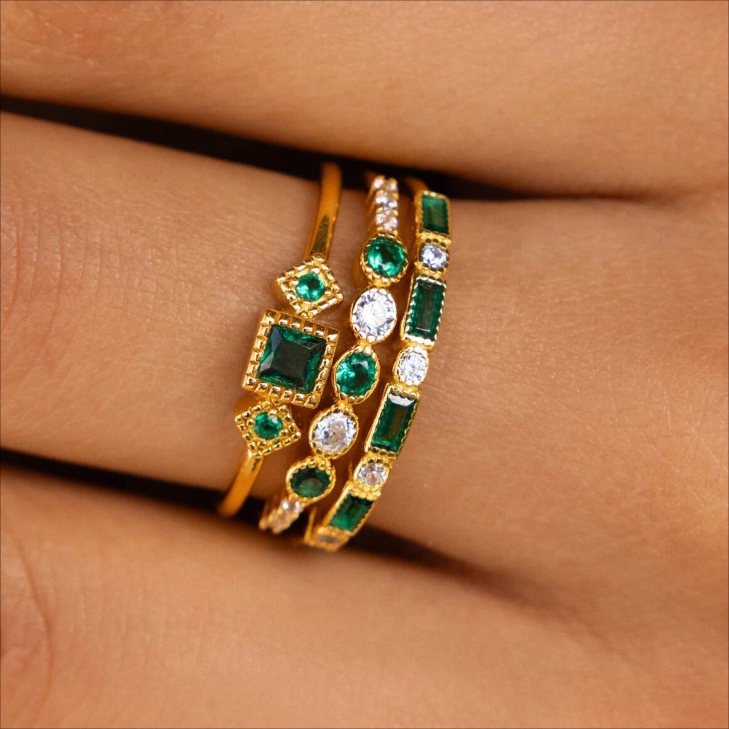 Alex - Unique Inlaid Zirconia Ring Set