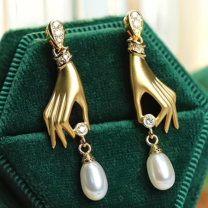 Elegante Hand-Perlenohrringe