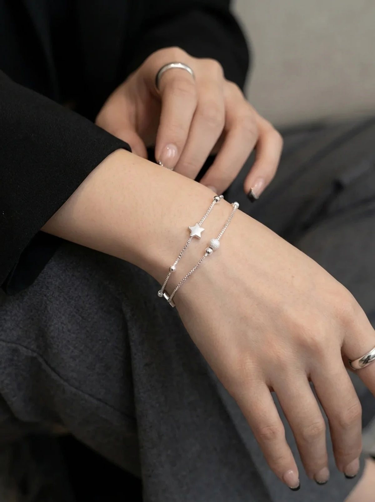 Elegantes Silberarmband mit Sternen