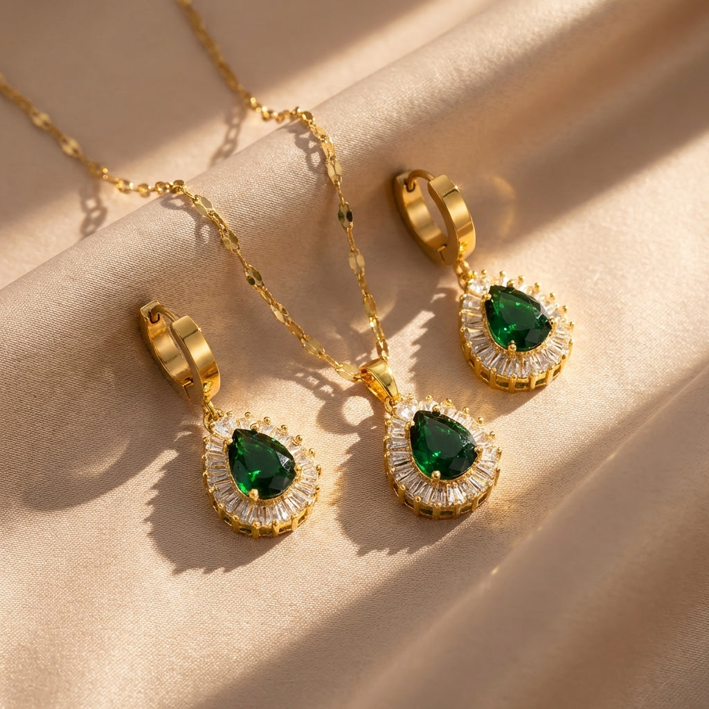Opulentes Smaragd-Schmuckset